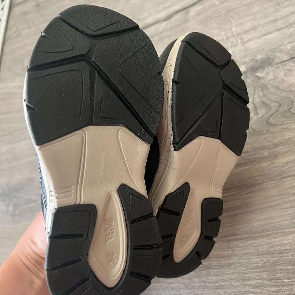 Zara BABY/ CONTRASTING HIGH TOPS size 8
